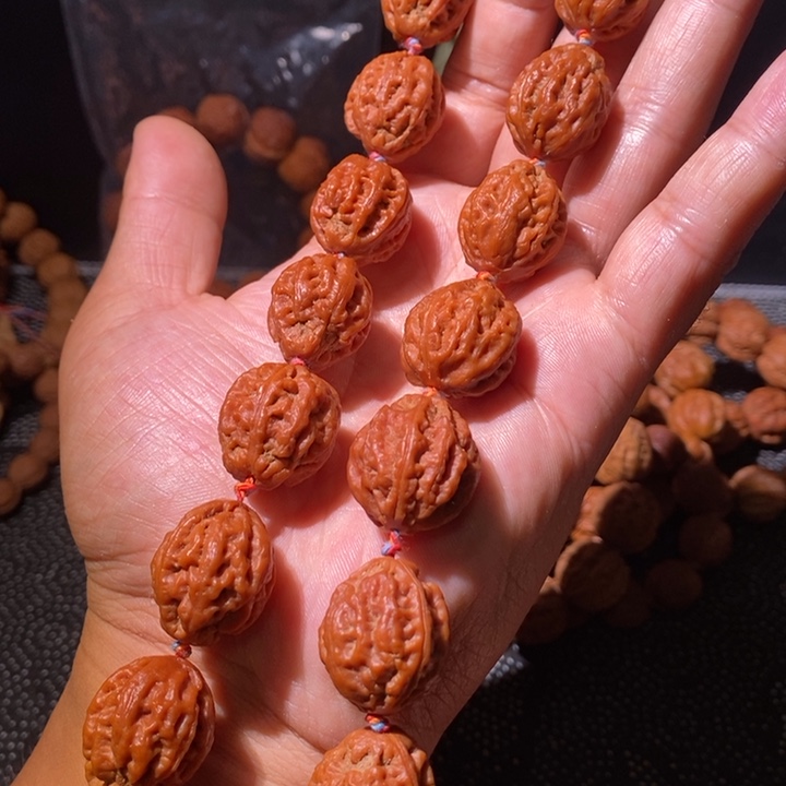 手串文玩核桃……16
