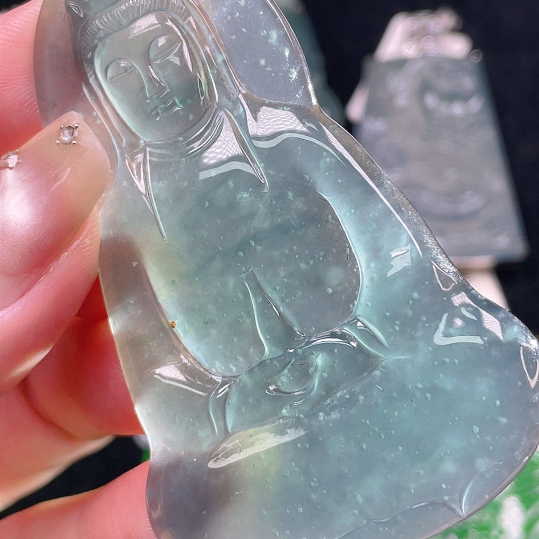 翡翠未镶嵌颈饰6，