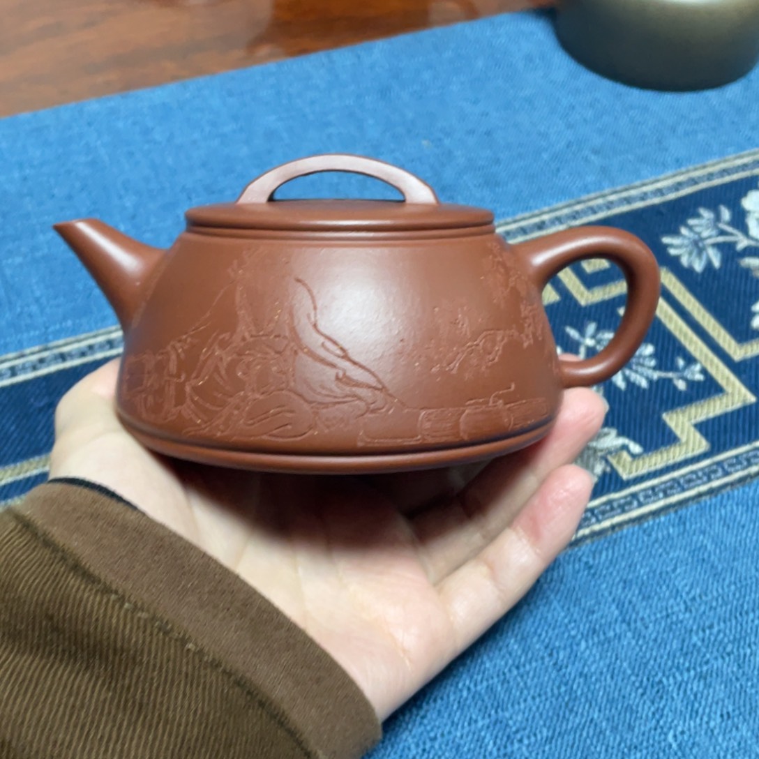 乘***浪紫砂茶壶200cc.      