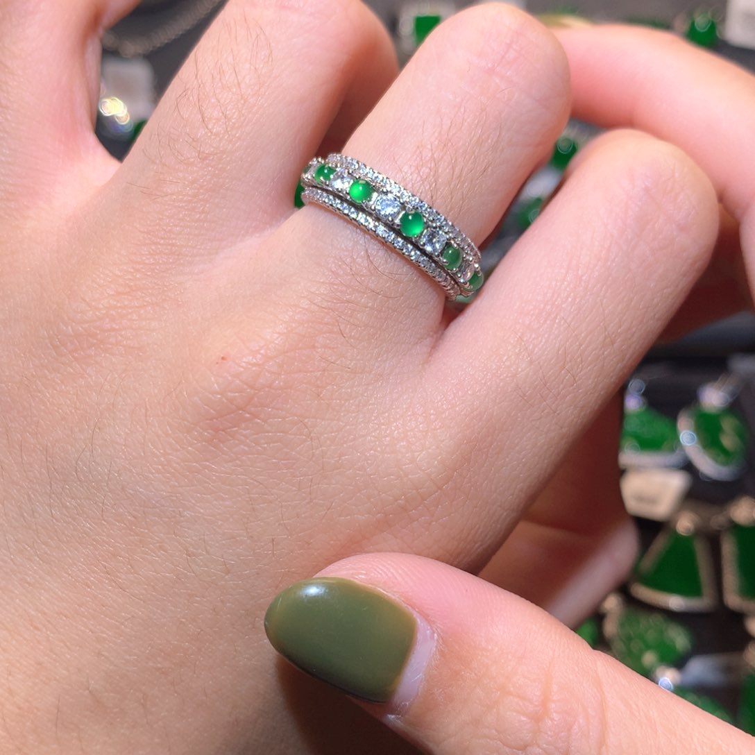 翡翠戒指银S925镶嵌戒指