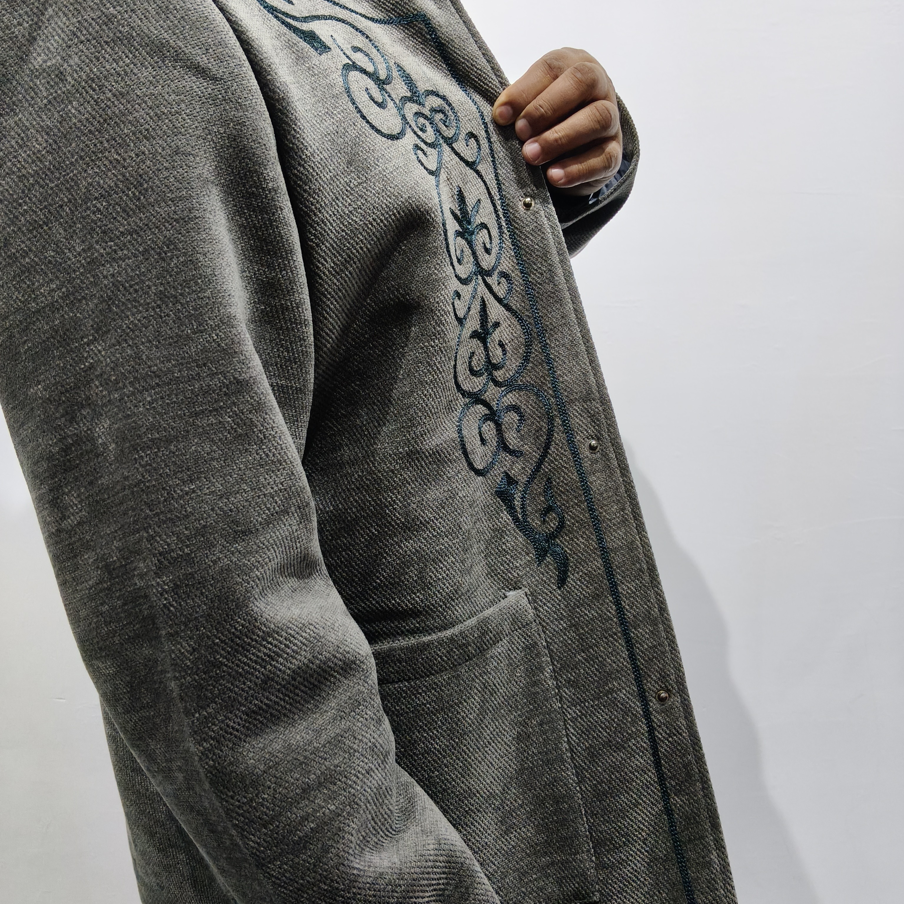 中老年人秋季加绒加厚针织开衫妈妈奶奶冬装毛衣外套老太太衣服