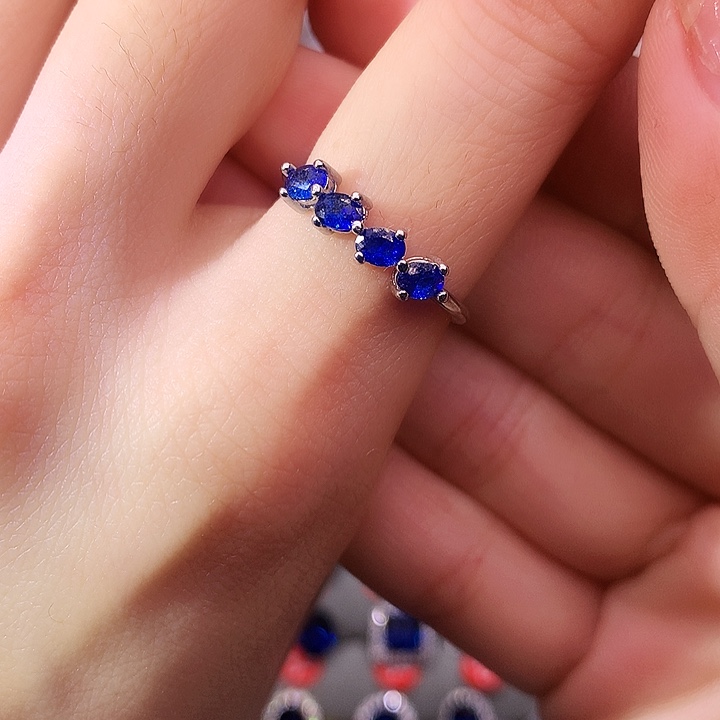 蓝宝石戒指银S925镶嵌