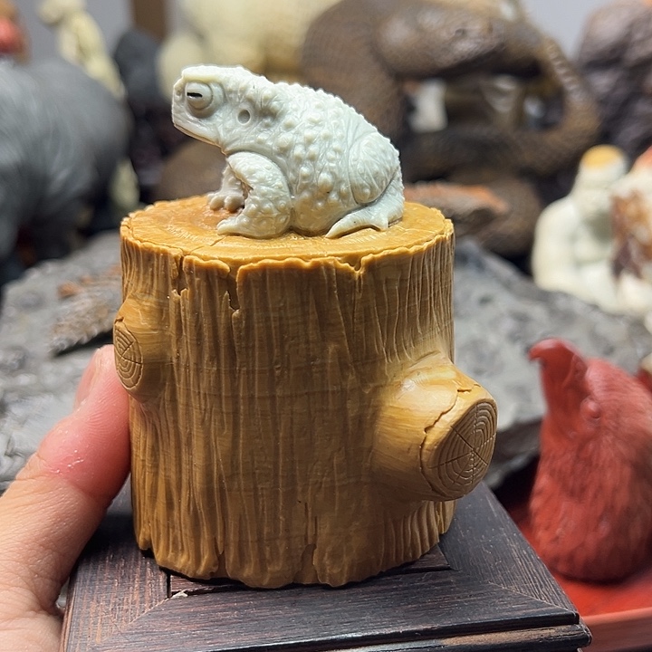 东北石松花石摆件