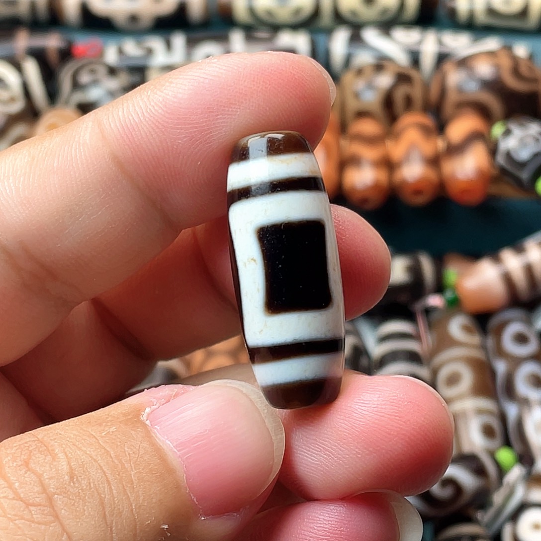 玛瑙/玉髓未镶嵌颈饰行运朱砂天地