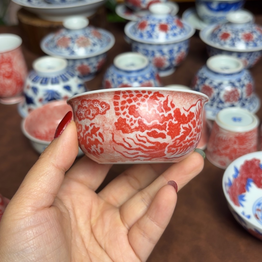 ?*微瑕青花手绘拓片龙