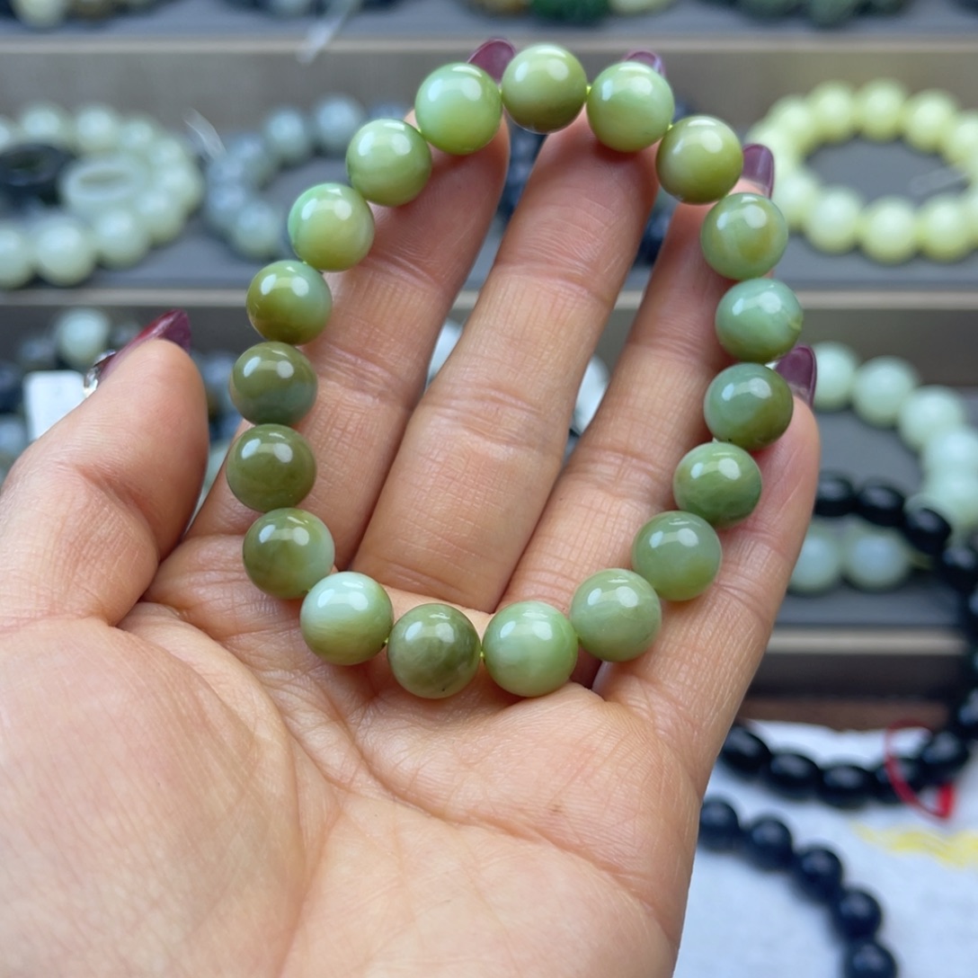 和田玉手链未镶嵌