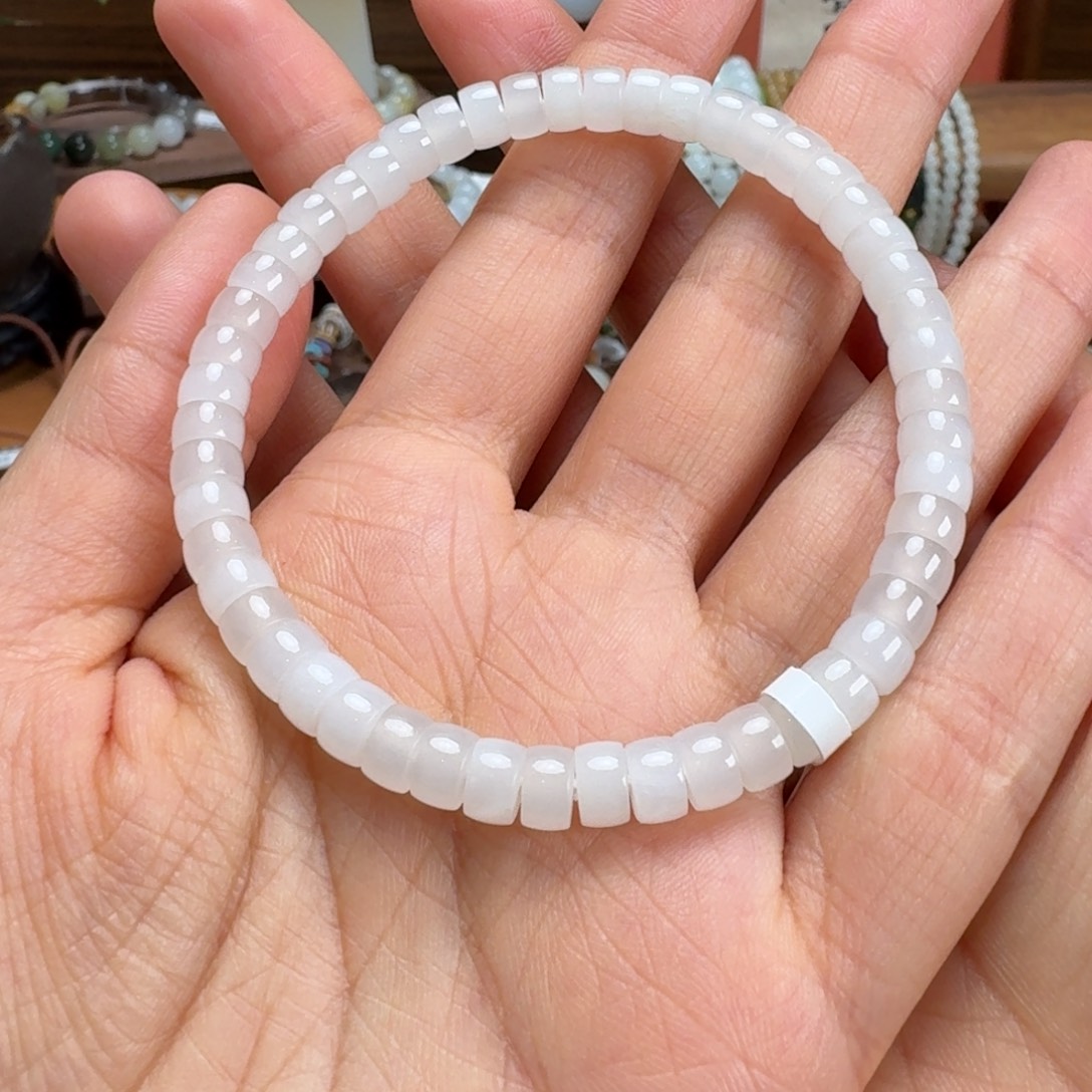 和田玉未镶嵌手链