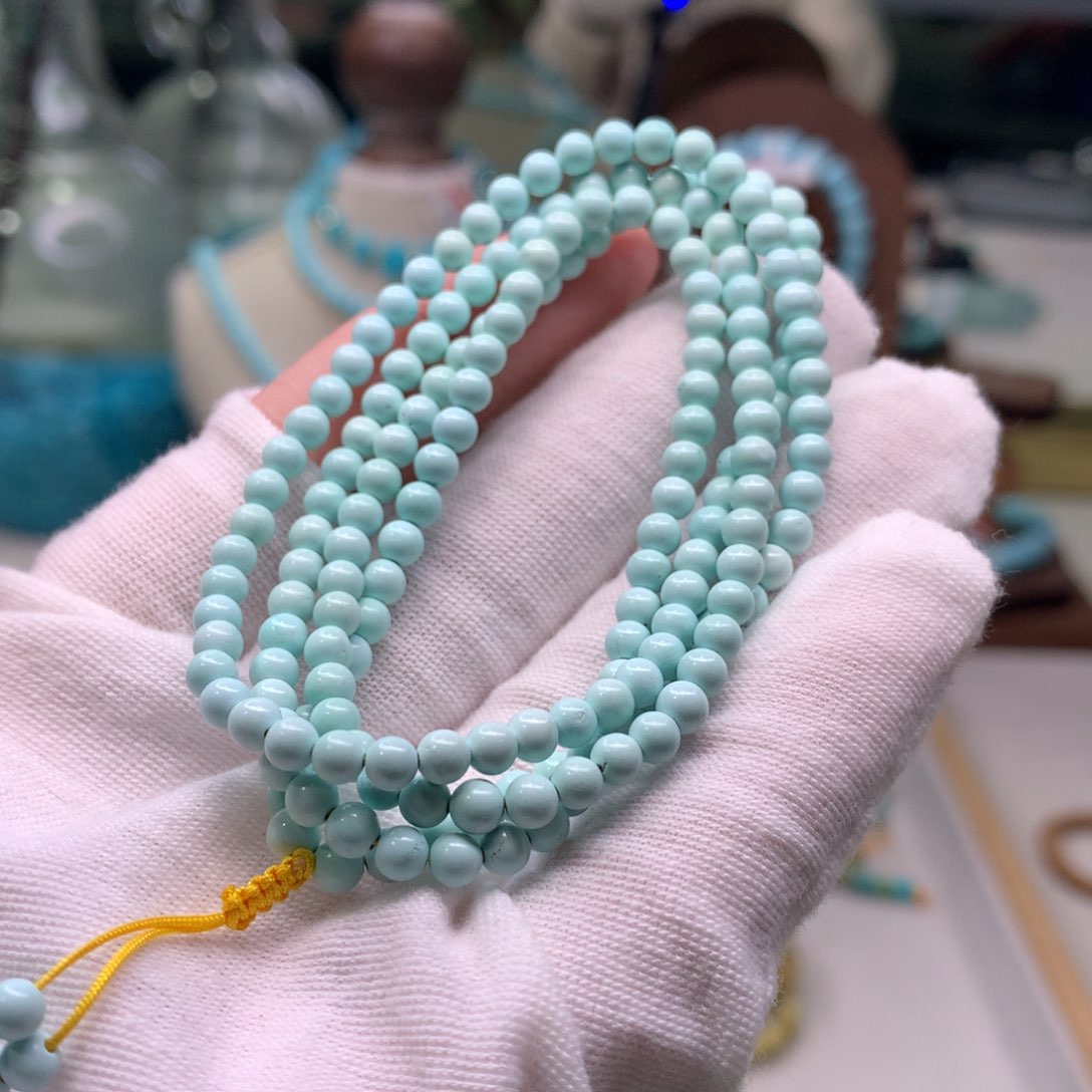 绿松石配饰未镶嵌