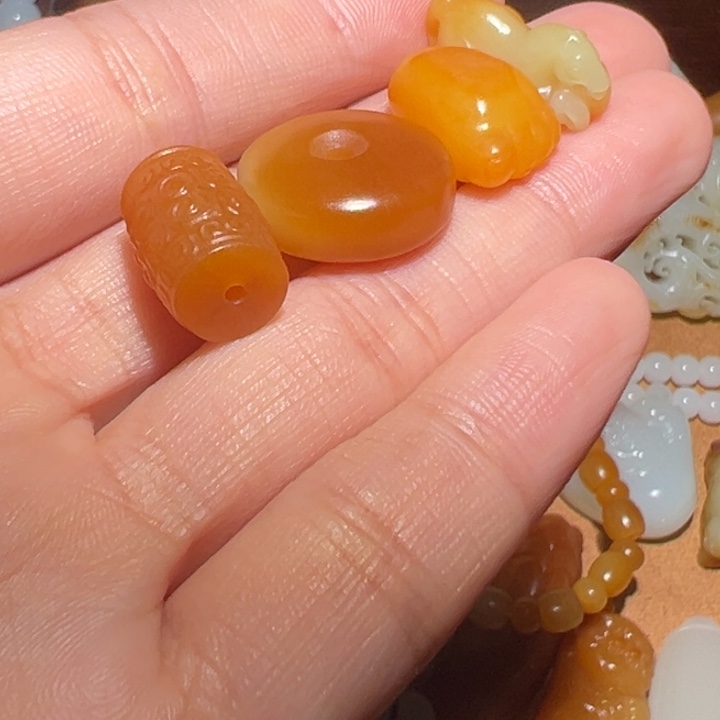 未镶嵌和田玉挂件