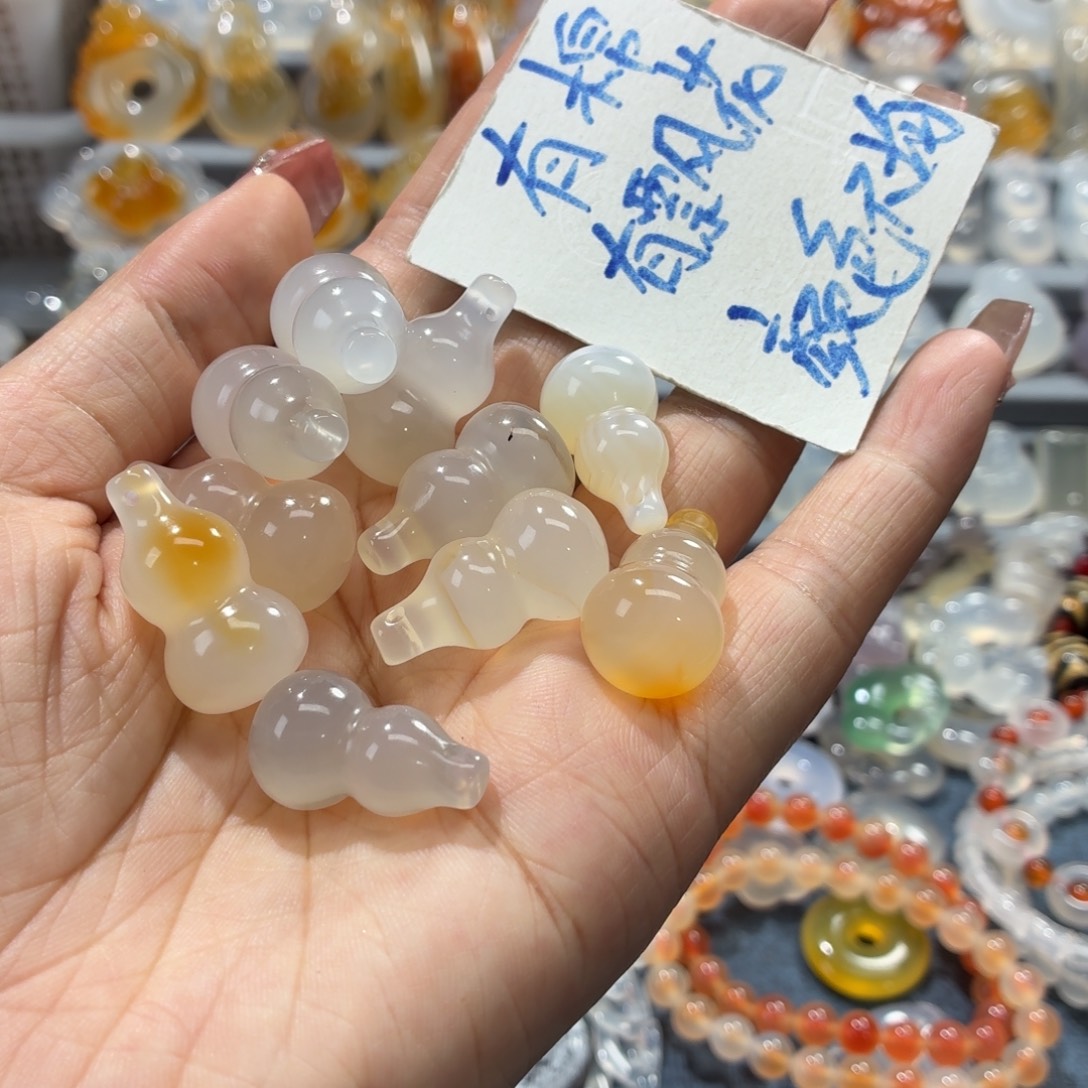 玛瑙/玉髓未镶嵌吊坠(不含链)