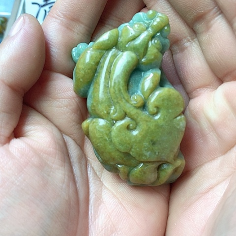 翡翠颈饰未镶嵌天然缅甸翡翠a货