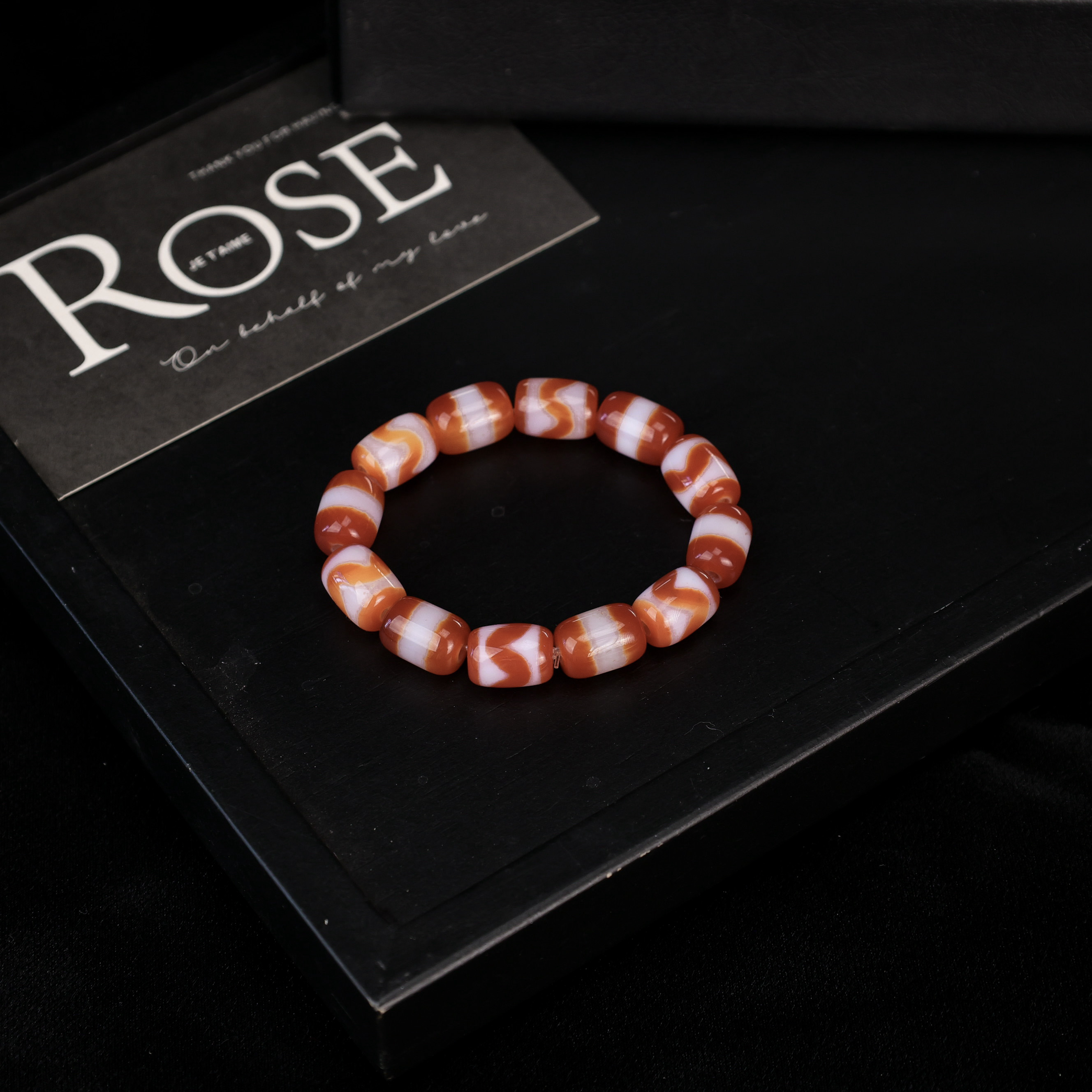 合金手链 LZ3778台湾料红白色瑙瑙虎牙桶珠满串手串