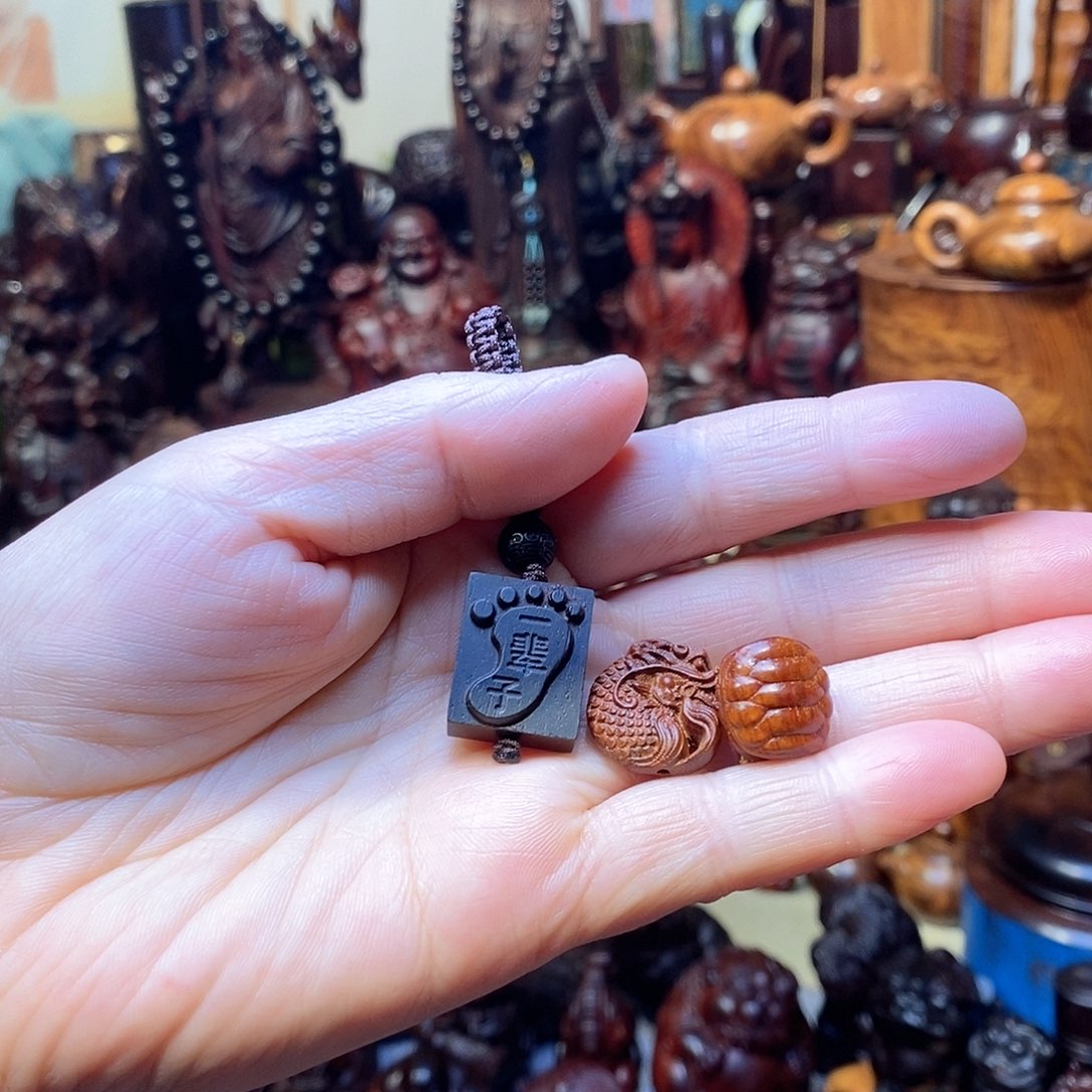 檀香紫檀（小叶紫檀）新年福利