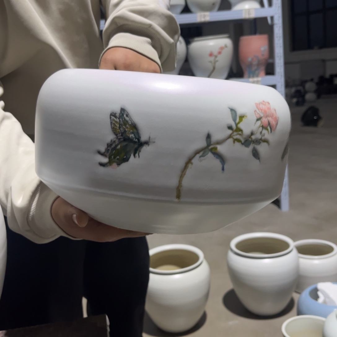 陶瓷j****g我是一无所有悄无声息中