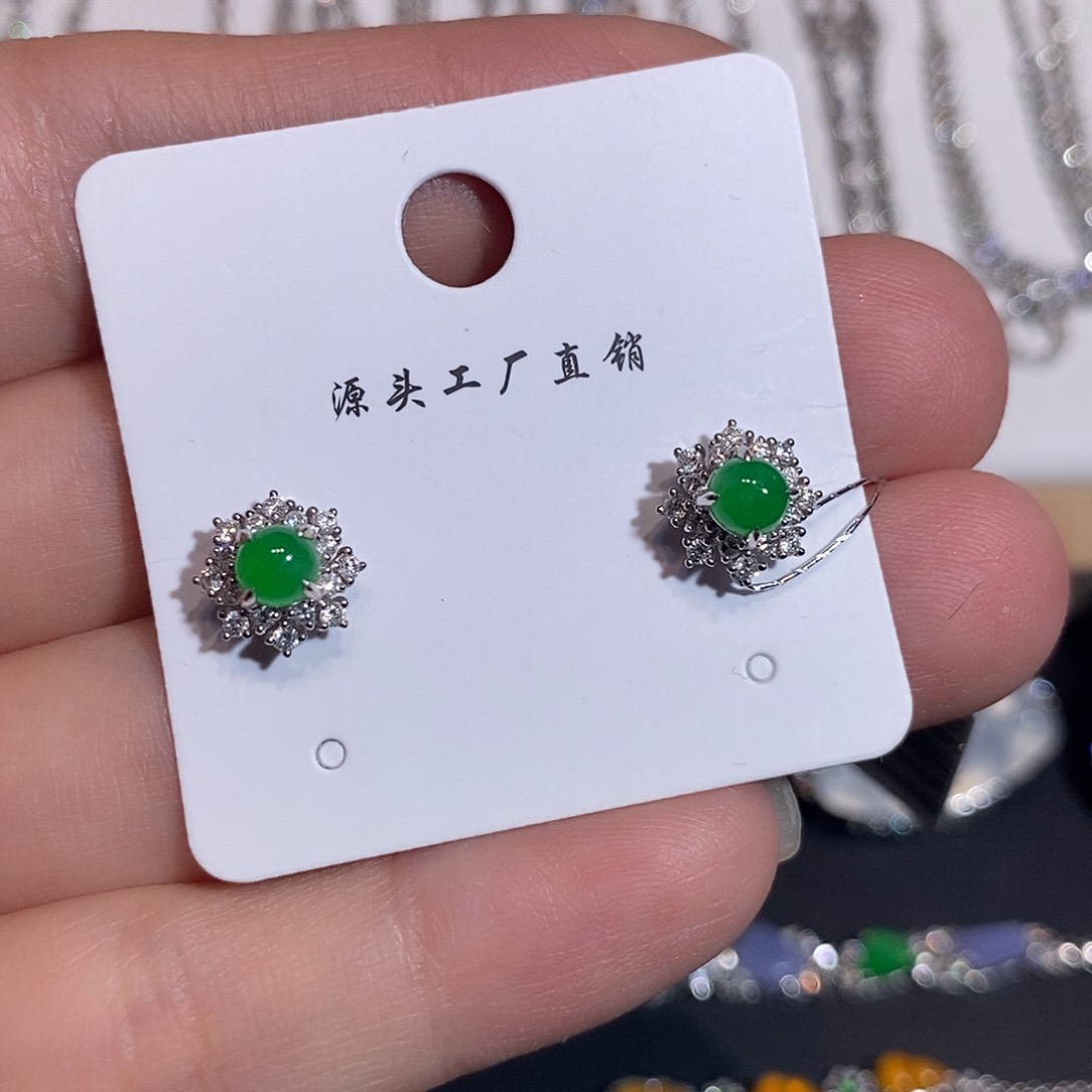 18K金镶嵌翡翠耳饰耳钉18k