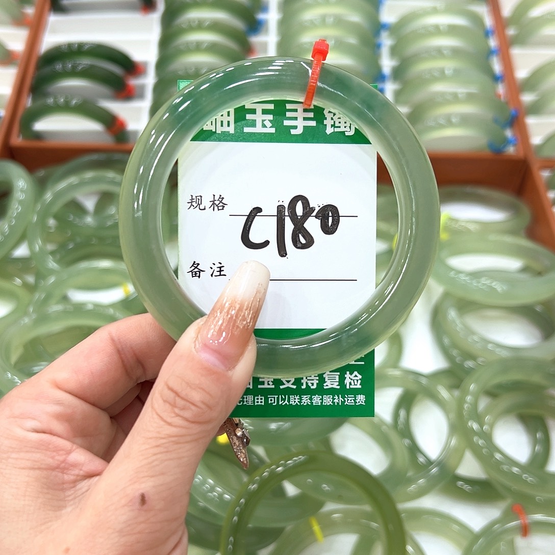 单****蛇纹石玉未镶嵌手镯