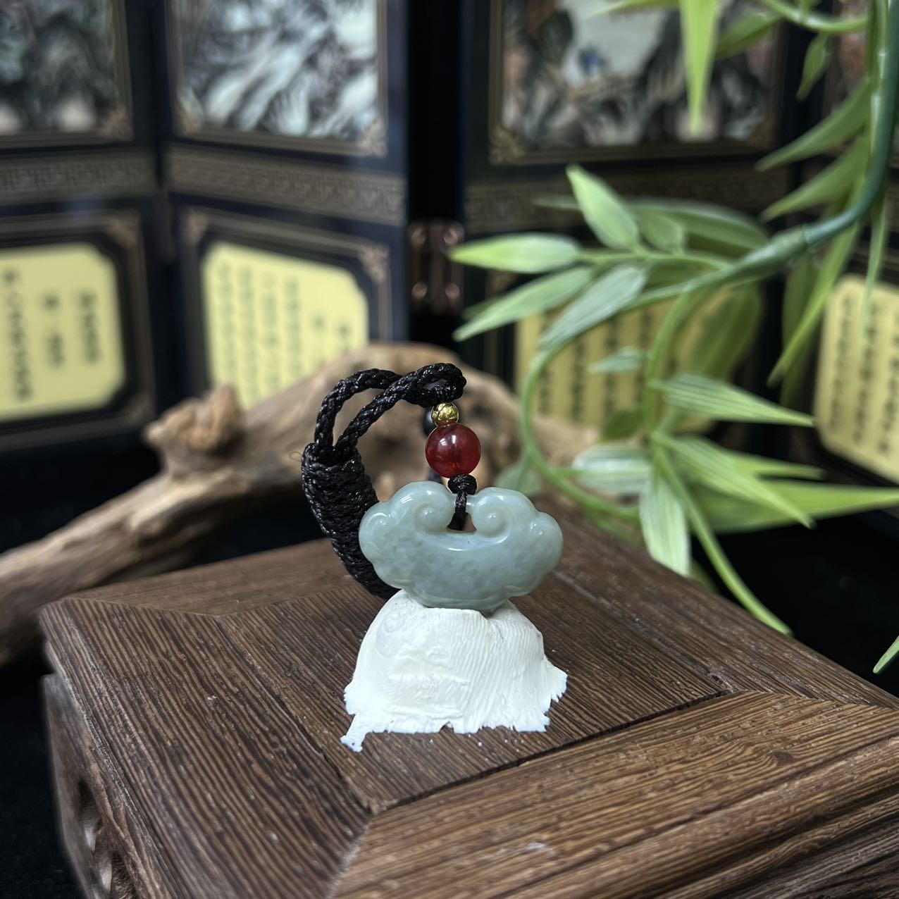 LYPM-15-38和田玉4-1如意头