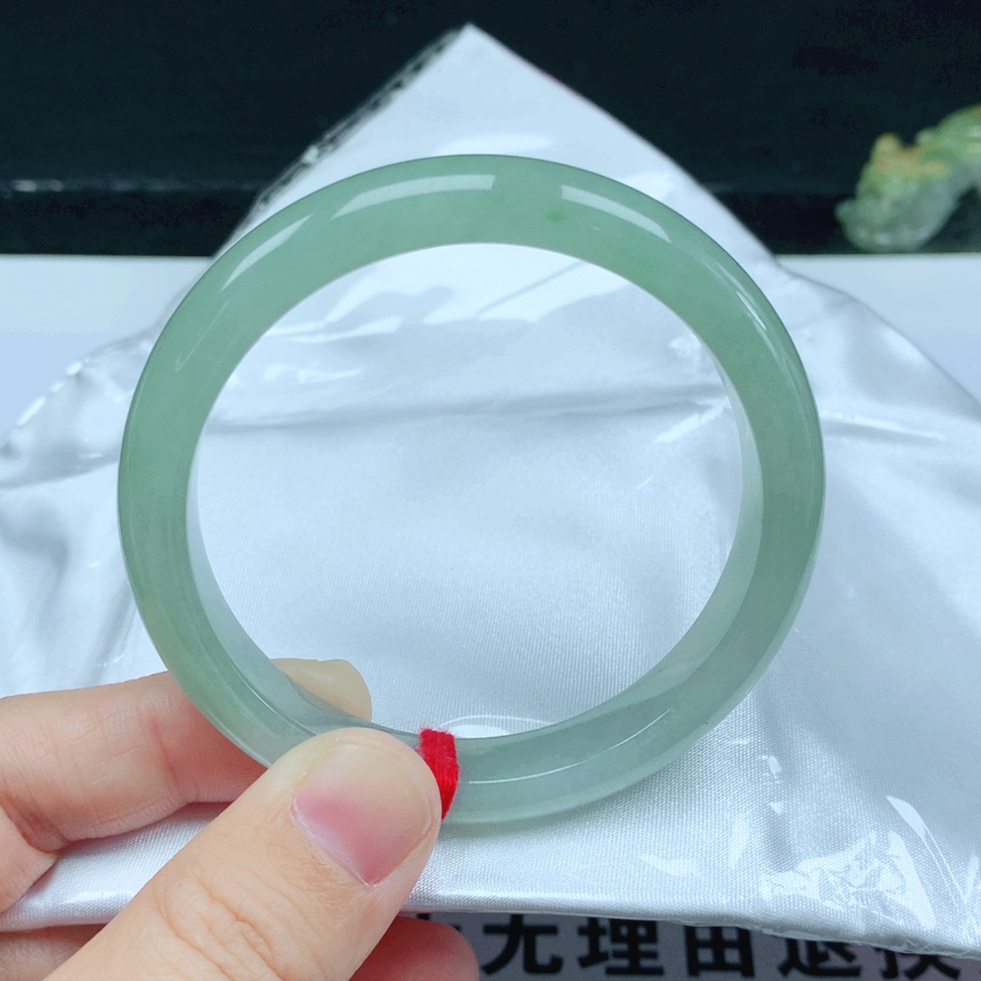 未镶嵌手镯翡翠55