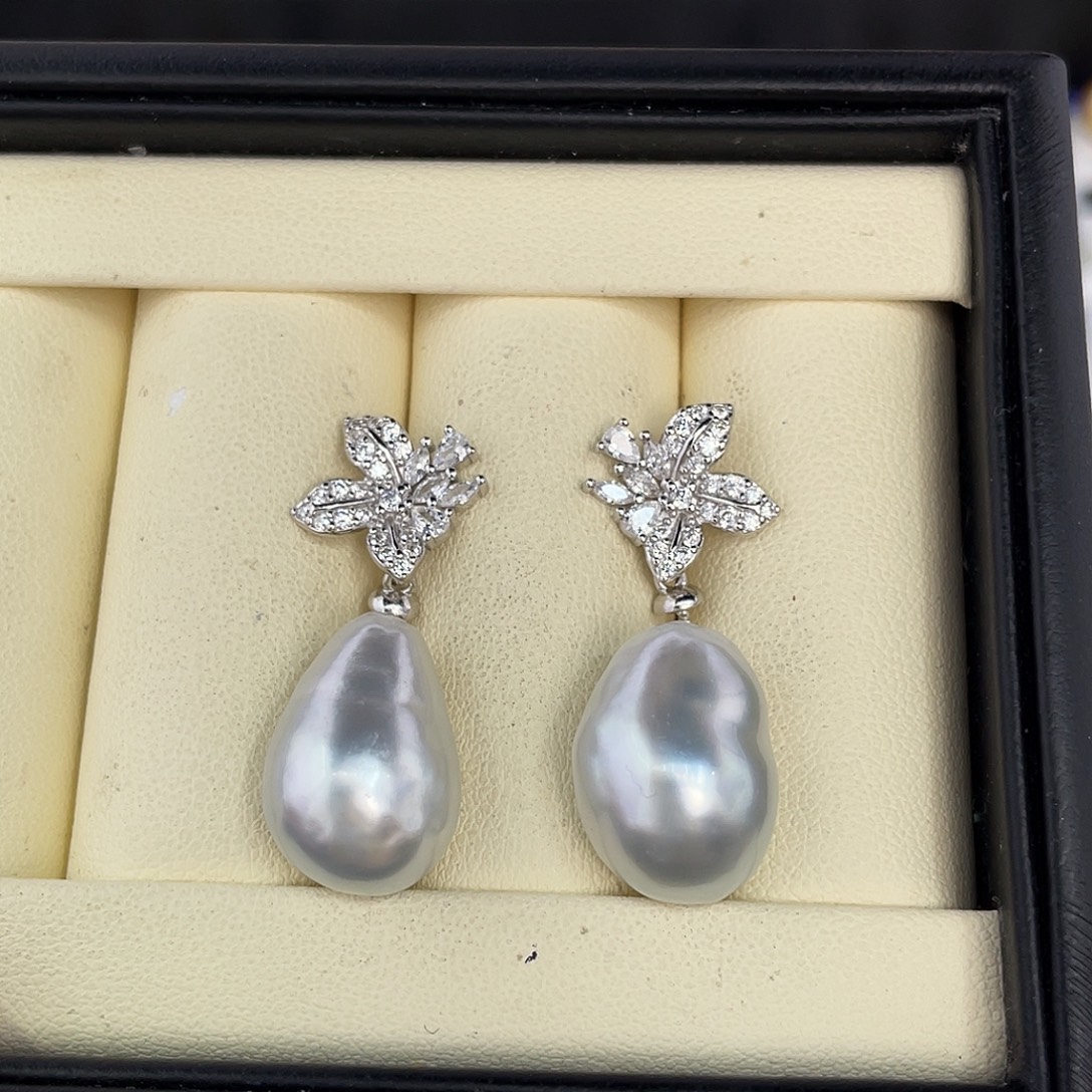 定制海水珍珠未镶嵌裸珠12*17mm超浅银灰蓝大溪地