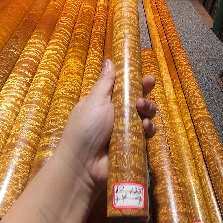 张***疯木料加工设备制造