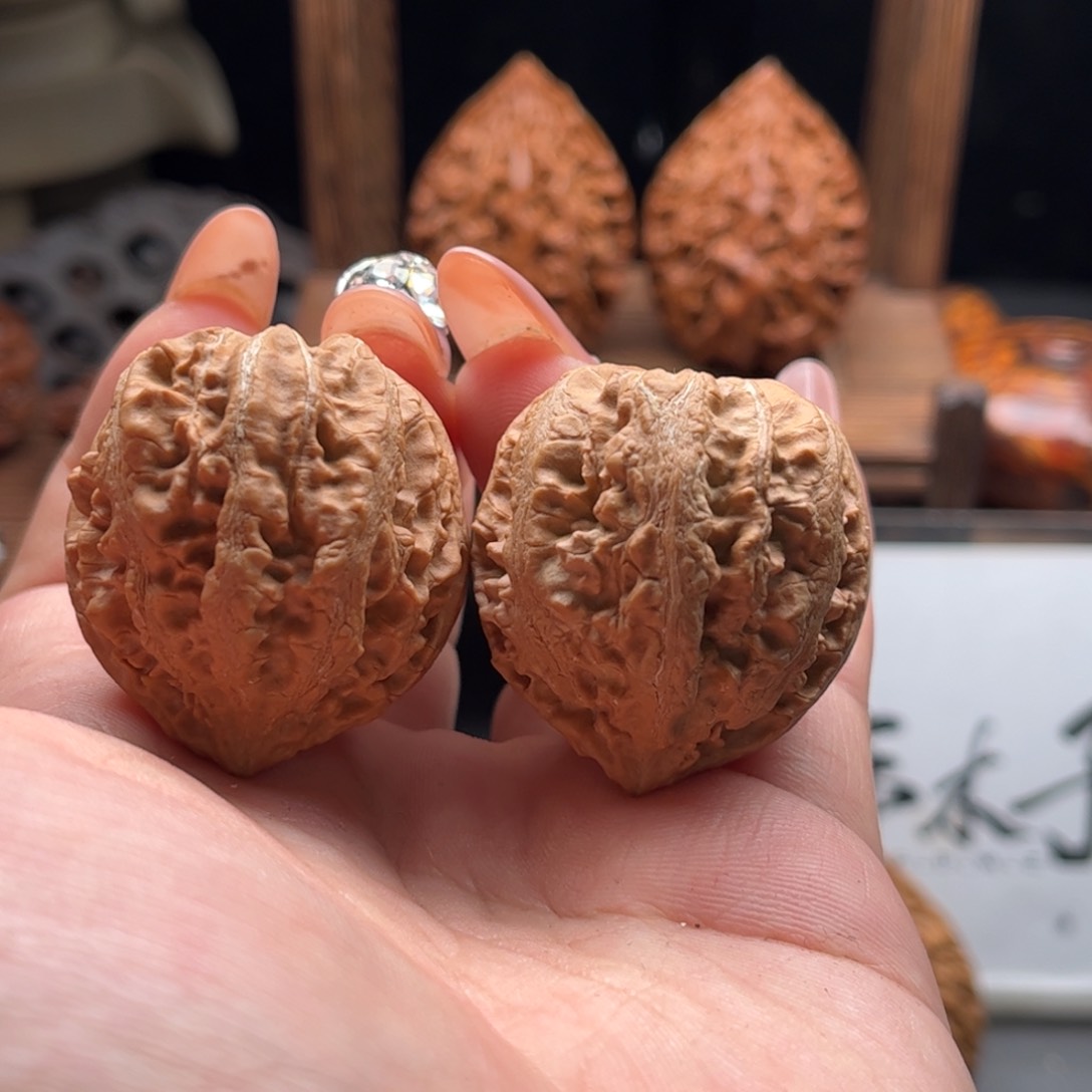 文玩核桃把件关东木子家楸大胖8