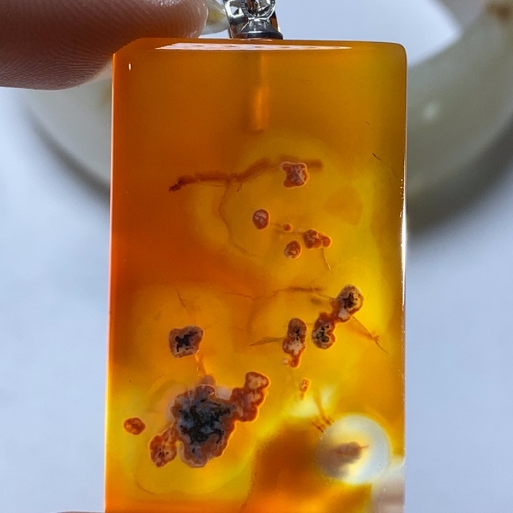 玛瑙/玉髓颈饰未镶嵌