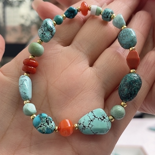 未镶嵌绿松石珠宝奇石