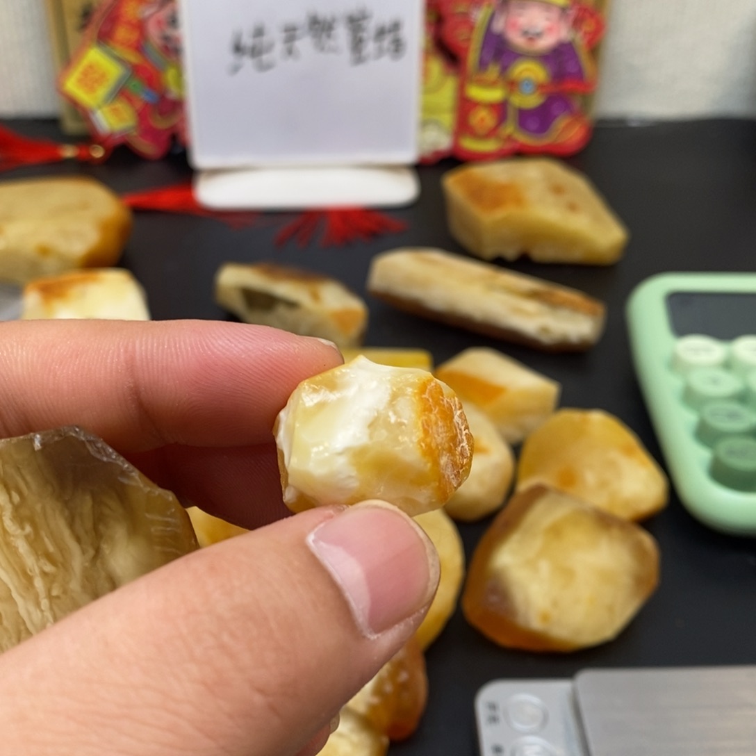 定制琥珀未镶嵌蜜蜡原石