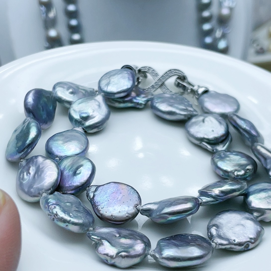 淡水珍珠颈饰钛钢沐*?