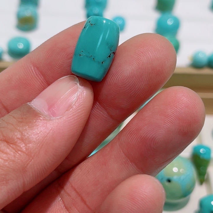 都***吧绿松石未镶嵌珠宝奇石