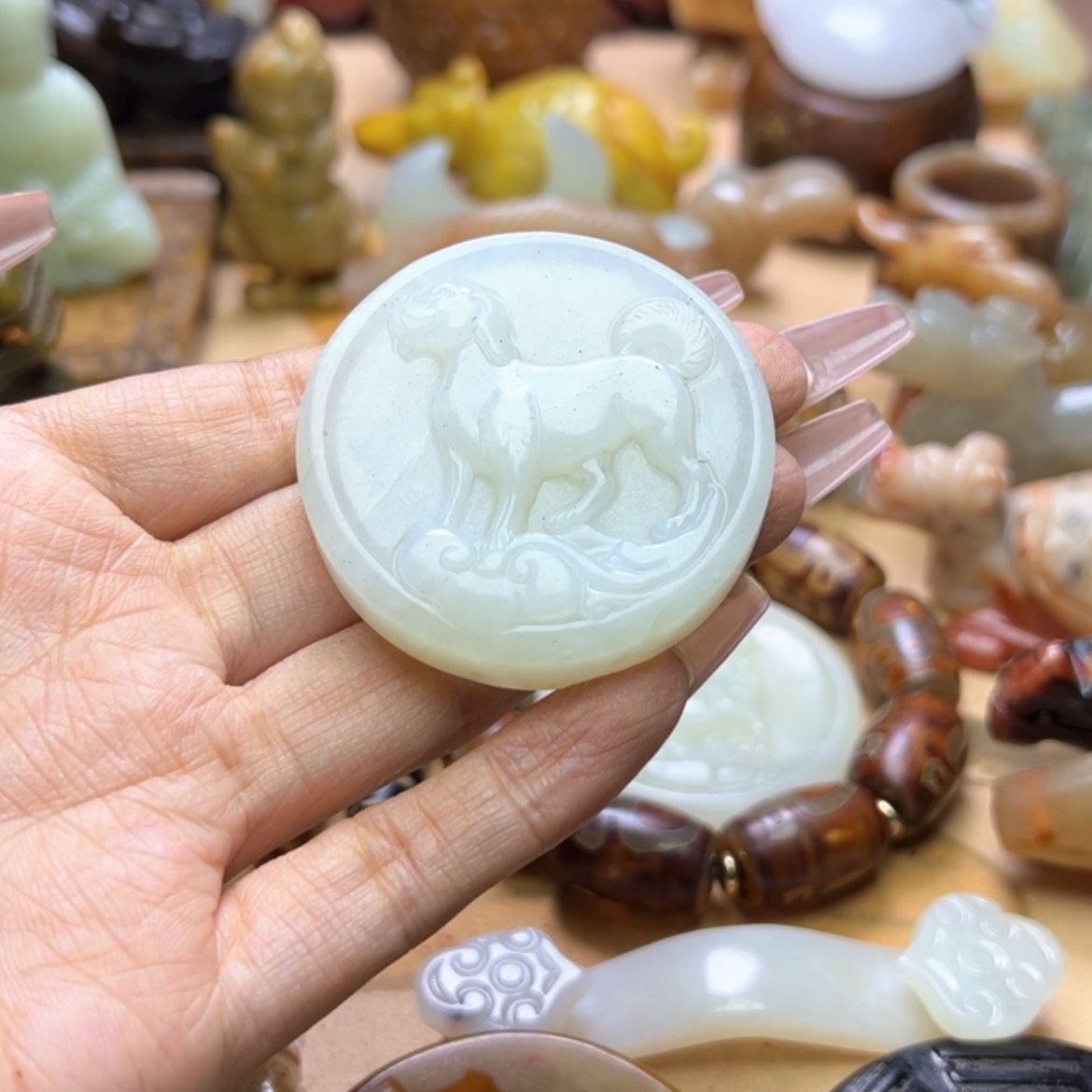 【闪购商品】蛇纹石玉颈饰未镶嵌