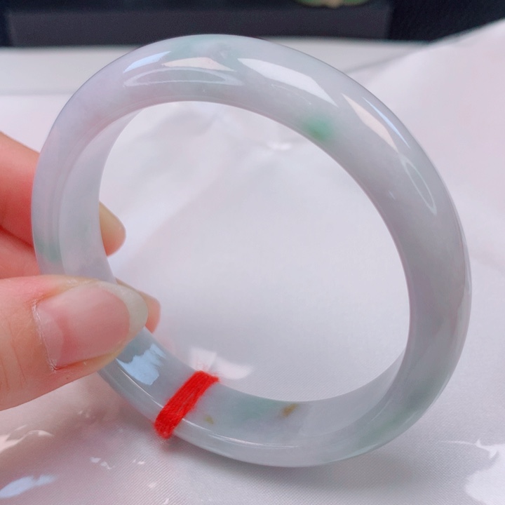 翡翠手镯未镶嵌58。59