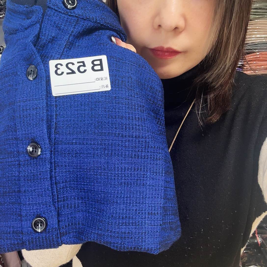 燕***飞523 男士羊毛衫特价样衣