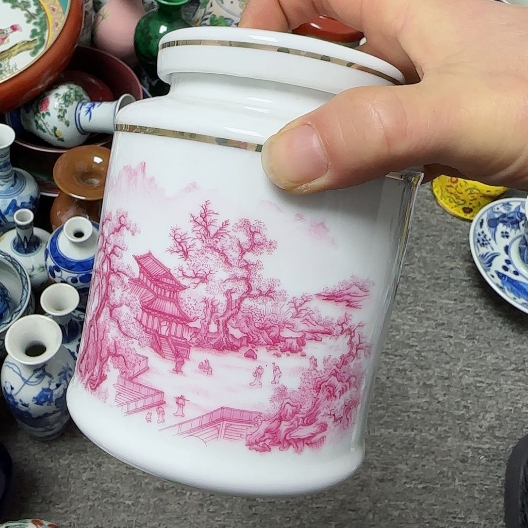 摆件瓷器的工艺技术水平