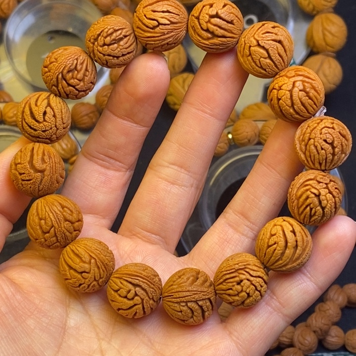 桃核吊坠秦岭龙纹桃核16尺寸