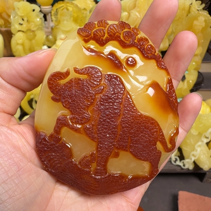 未镶嵌蜜蜡珠宝奇石