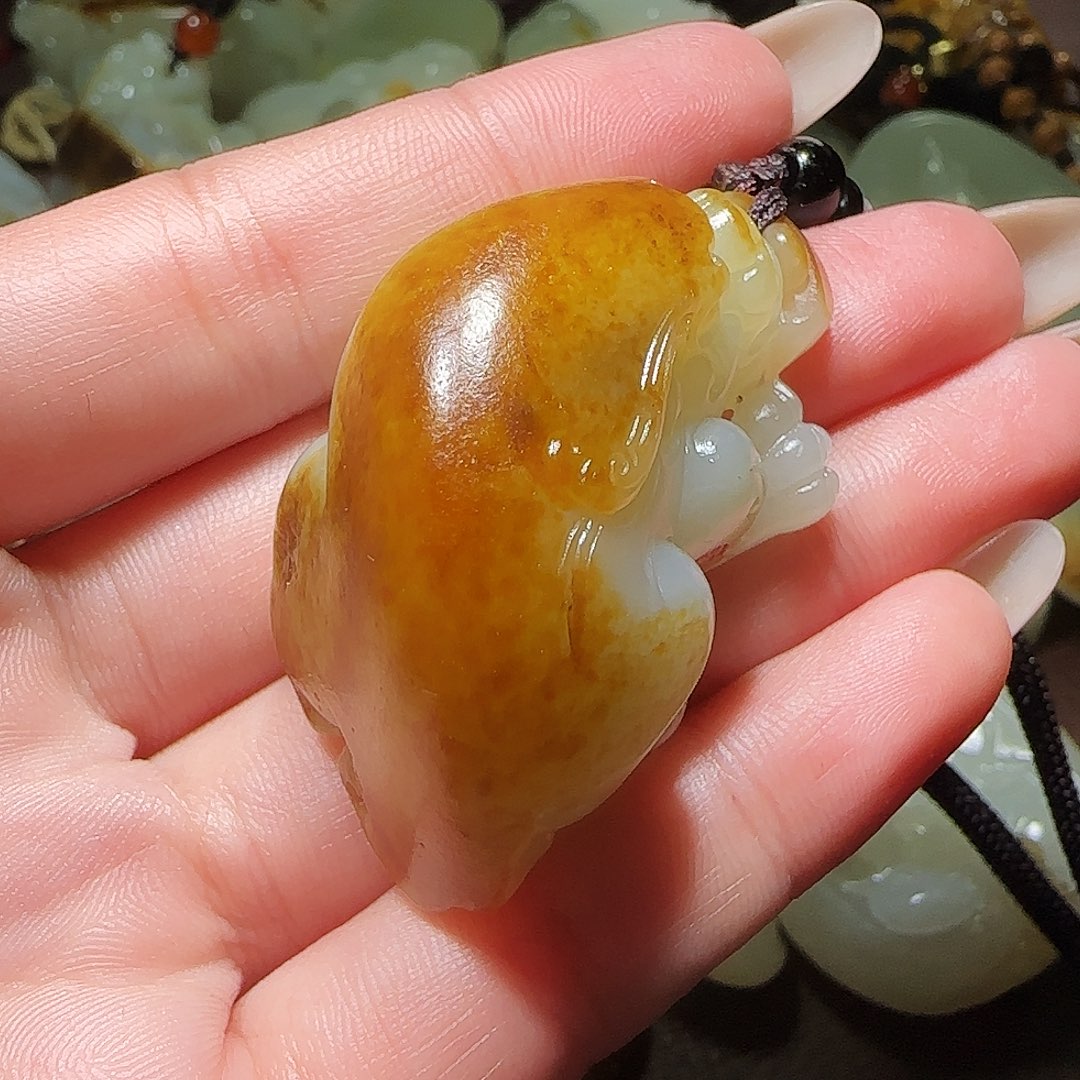 和田玉挂件未镶嵌