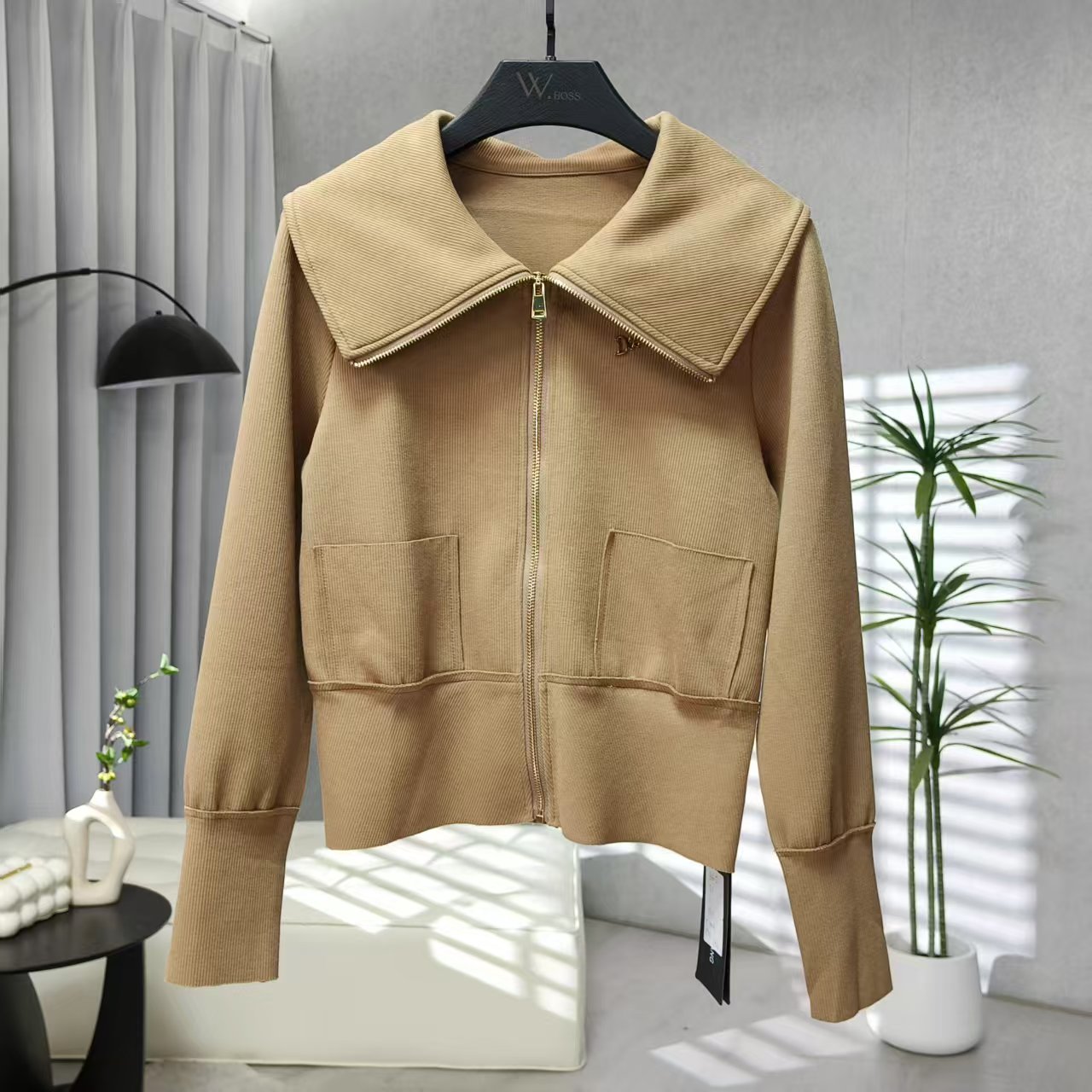 【小黑南油】S360-5  女装时尚简约大翻领拉链针织外套卡其色22108