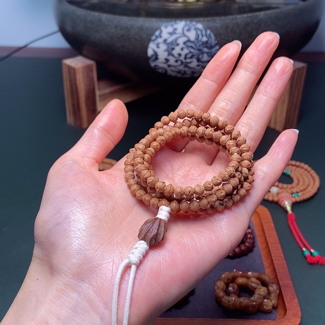 柏香籽/百香籽吊坠175.5