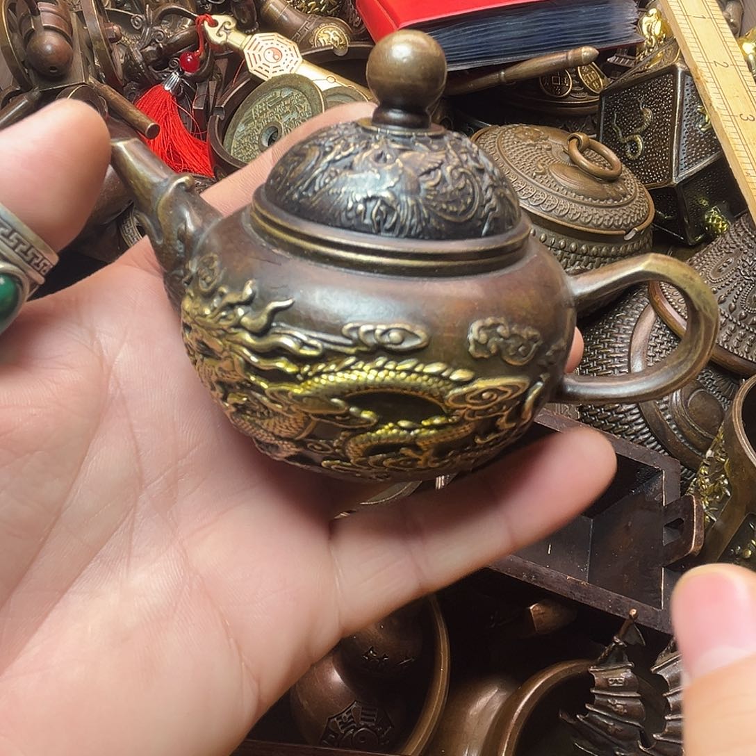 精美铜器收藏品等