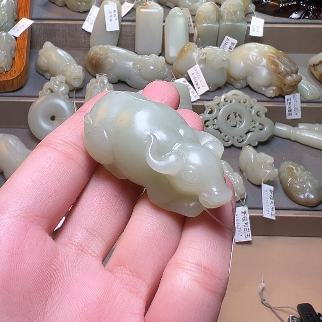 和田玉挂件未镶嵌