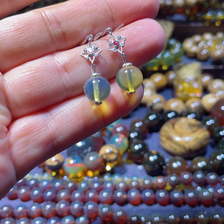 琥珀手链未镶嵌天然