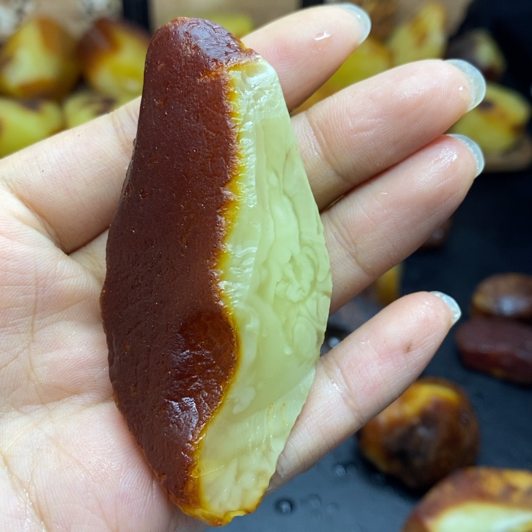 未镶嵌定制琥珀梨