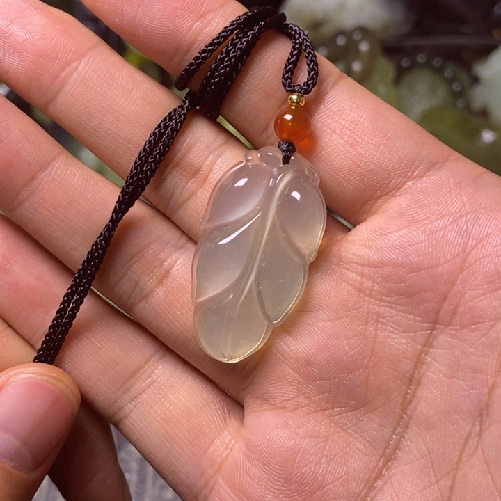 岫玉岫玉颈饰未镶嵌