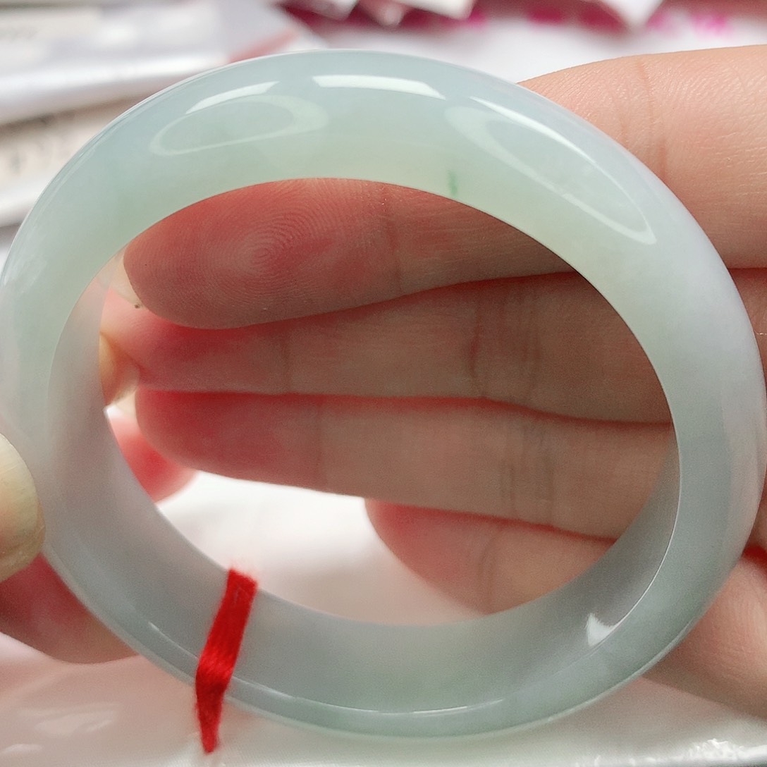 翡翠未镶嵌手镯缅甸天然A货翡翠