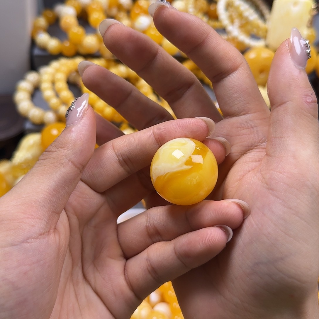 琥珀珠宝奇石未镶嵌锁骨30mm