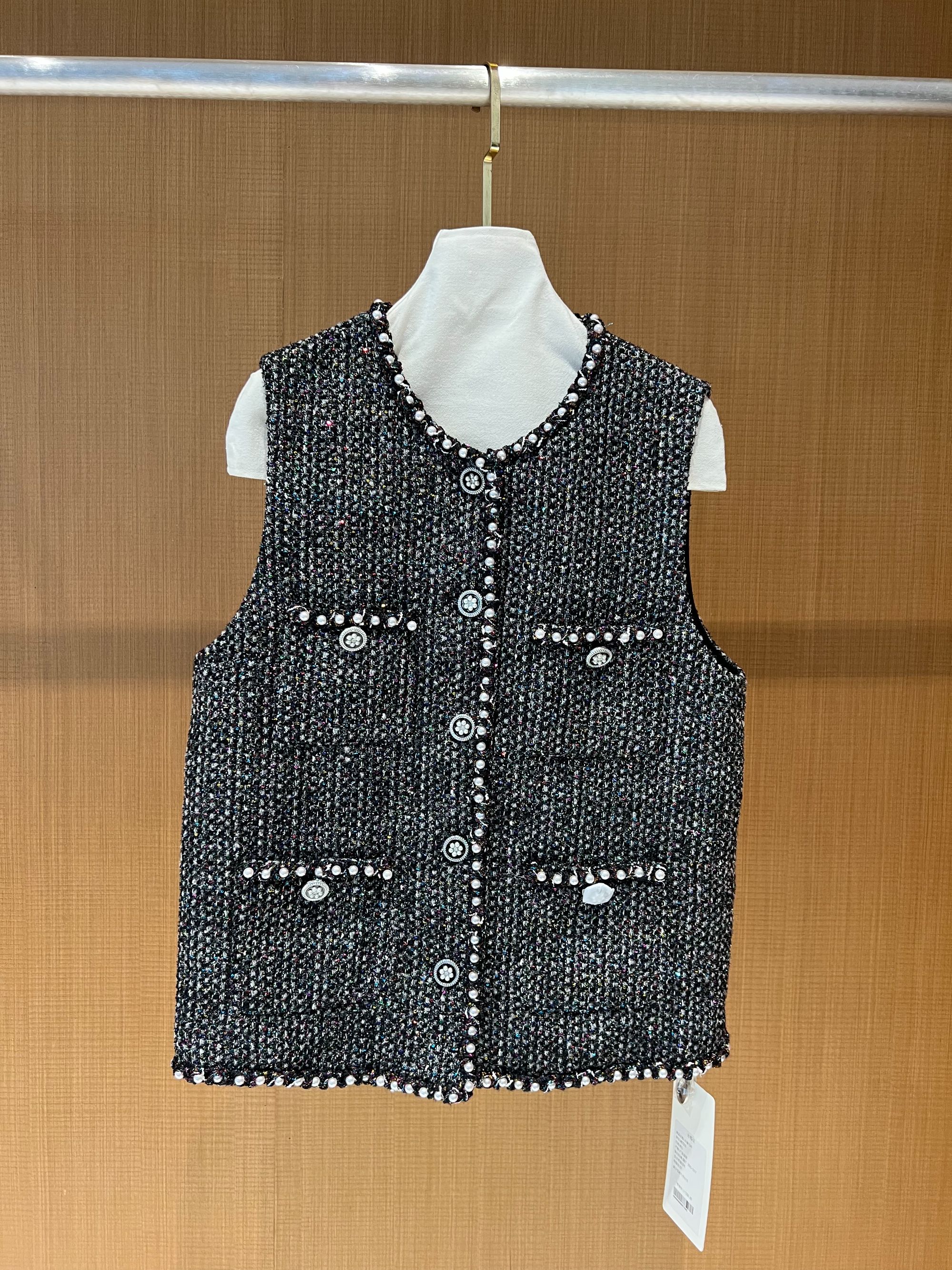 【诗诗精选】马甲宽松型满印法式街头风单排扣小香风时尚-7318