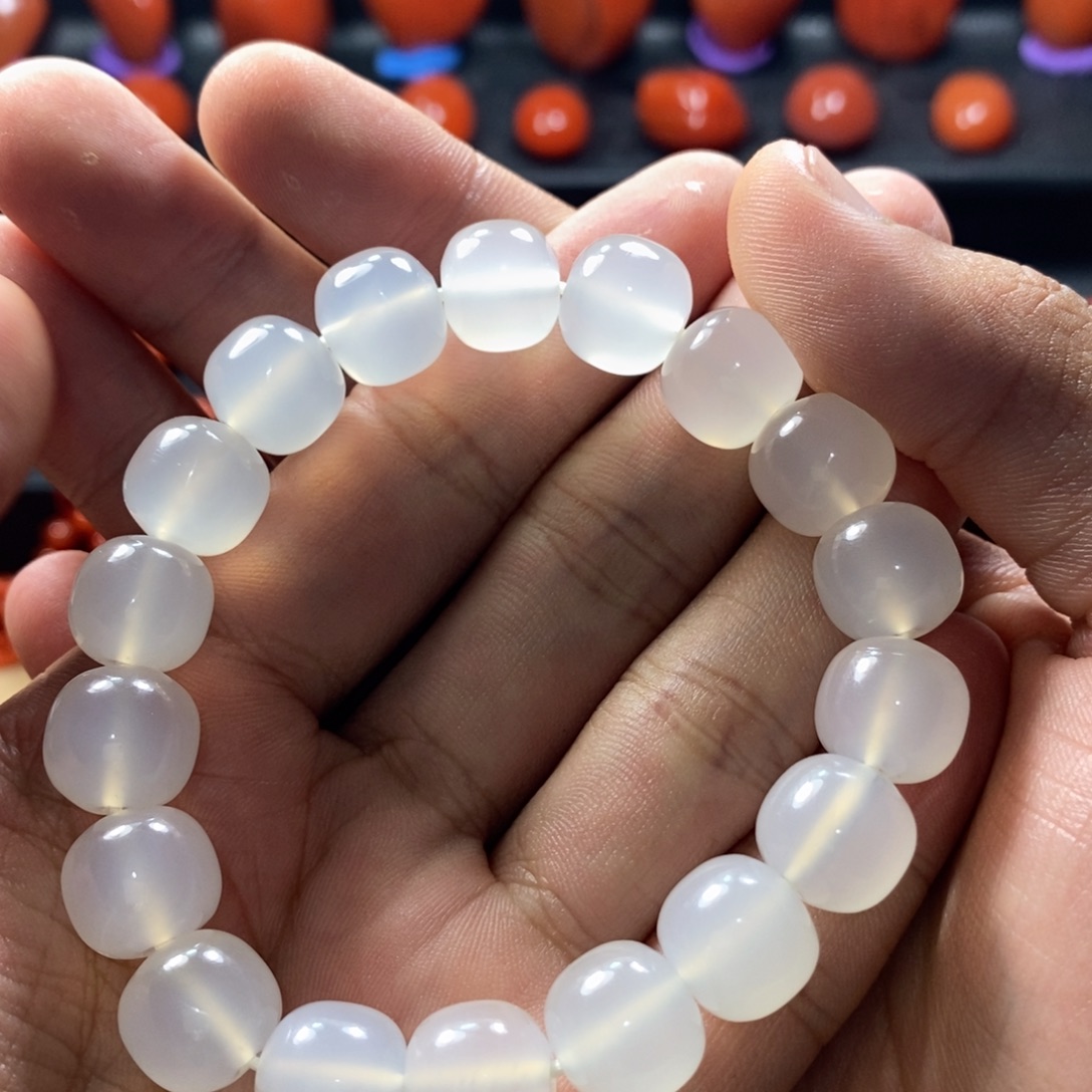玛瑙/玉髓未镶嵌手链荔枝洞老型手串