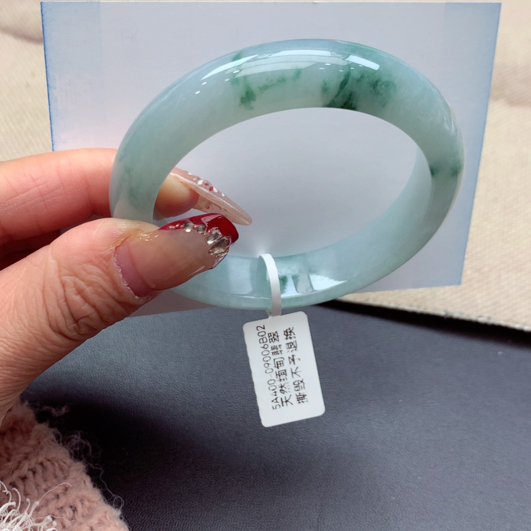 翡翠手镯未镶嵌缅甸翡翠手镯