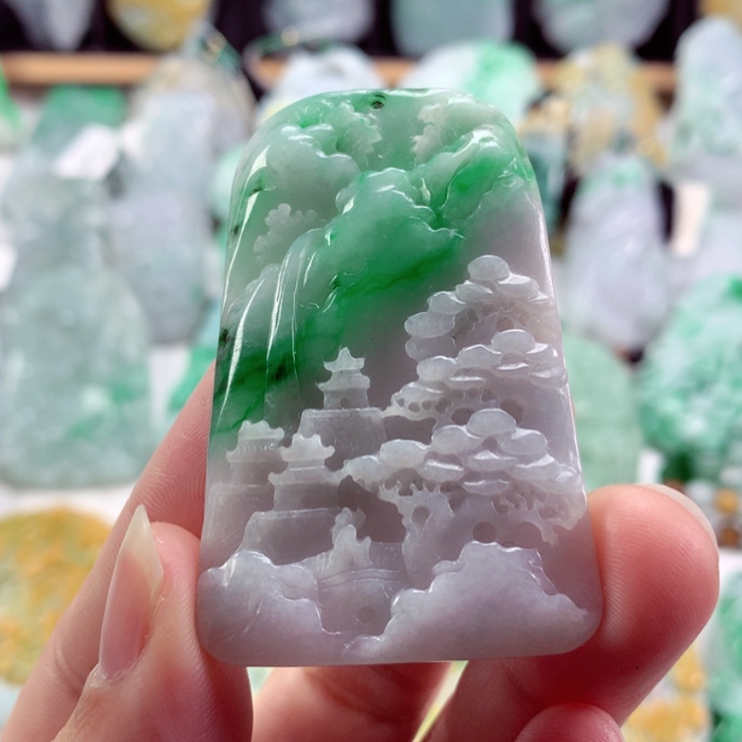 【闪购商品】翡翠吊坠(不含链)未镶嵌初*?